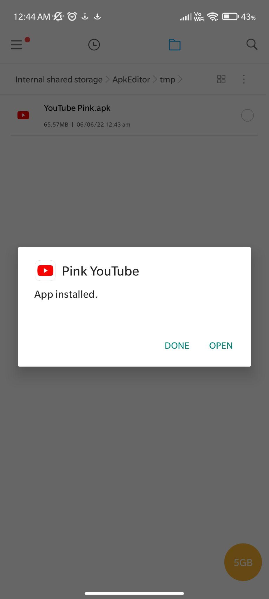 pink youtube apk installed