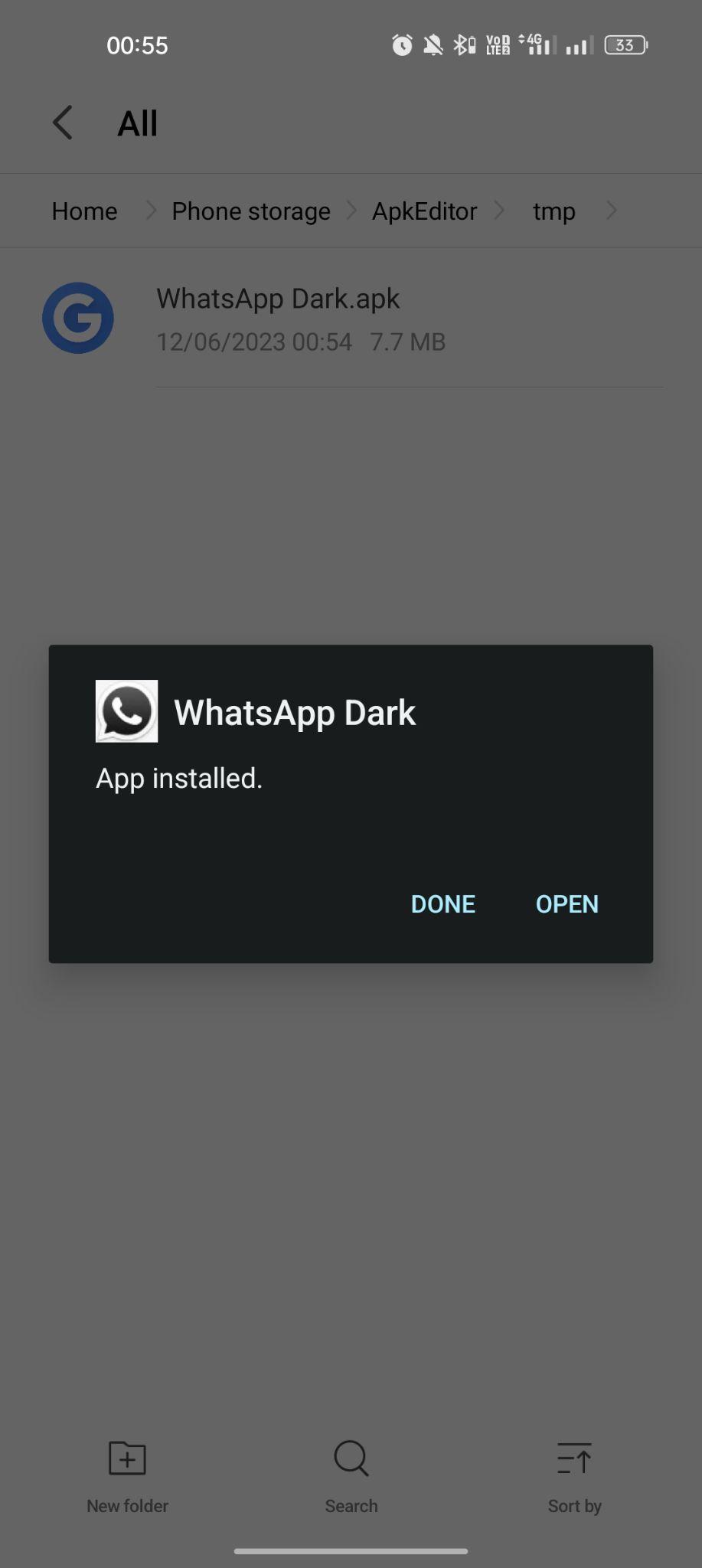 WhatsApp Dark apk installed